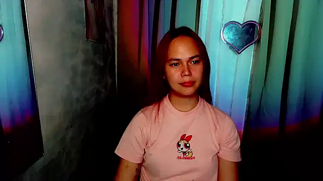 Snapshot of sweetsassyxx chatting on October 10, 5:56 pm sweetsassyxx online show from October 10, 5:56 pm