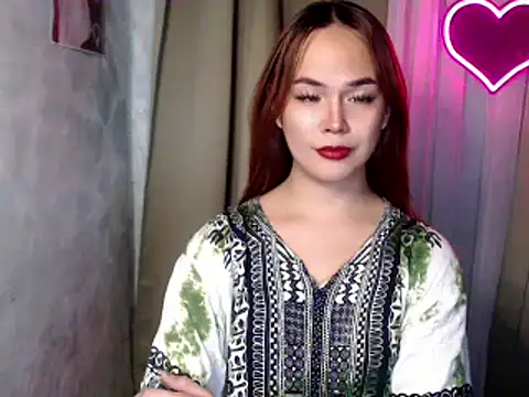 sweetsassyxx online show from December 17, 6:30 am