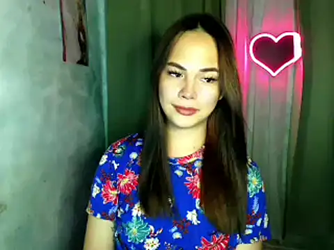 sweetsassyxx online show from February 17, 6:21 am