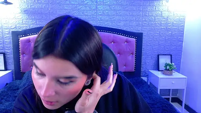 Natalie loffreda online show from October 21, 3:07 am