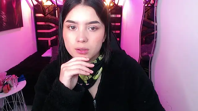 Natalie loffreda online show from April 27, 8:07 pm