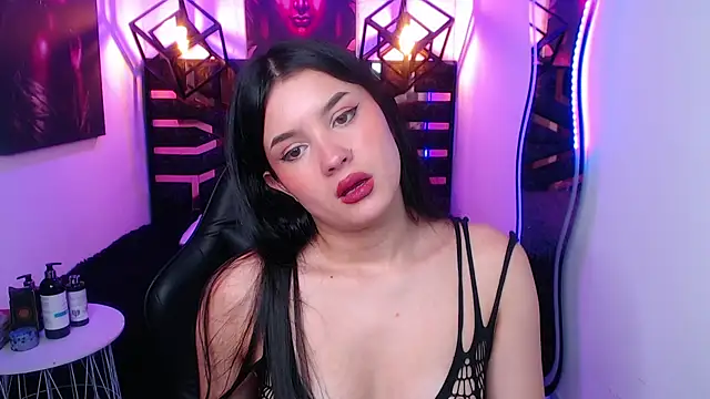 Natalie loffreda online show from May 13, 7:55 pm