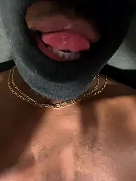 Snapshot of Tropicale_ chatting on October 27, 1:48 pm Tropicale  online show from October 27, 1:48 pm