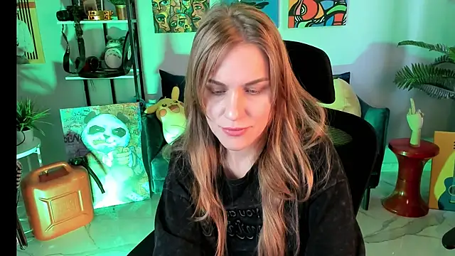 VanessaMates online show from September 19, 5:42 am