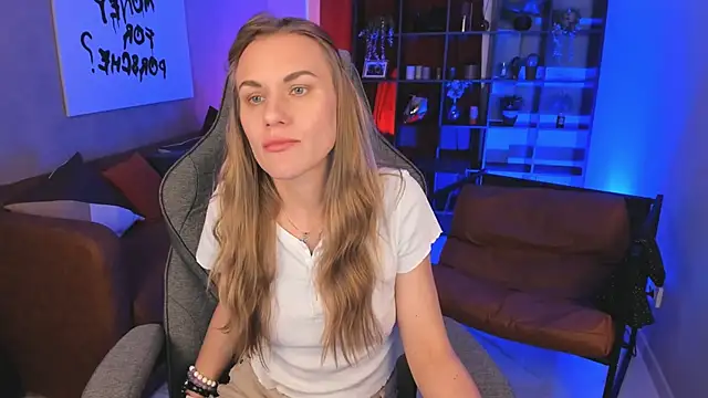 VanessaMates online show from October 16, 6:47 am