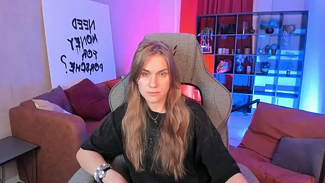 VanessaMates online show from October 28, 5:33 am