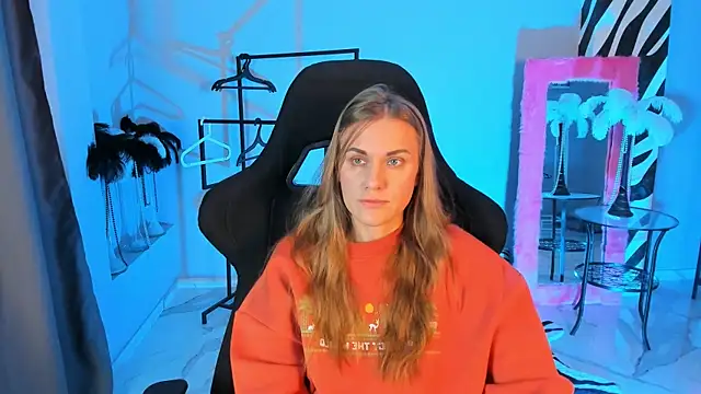 VanessaMates online show from November 5, 5:29 am