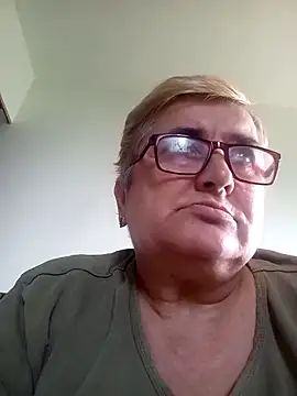 Sonya51561 online show from September 17, 1:02 pm