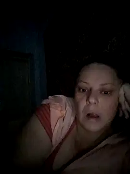 Snapshot of JillOKissx chatting on September 12, 4:12 am JillOKissx online show from September 12, 4:12 am