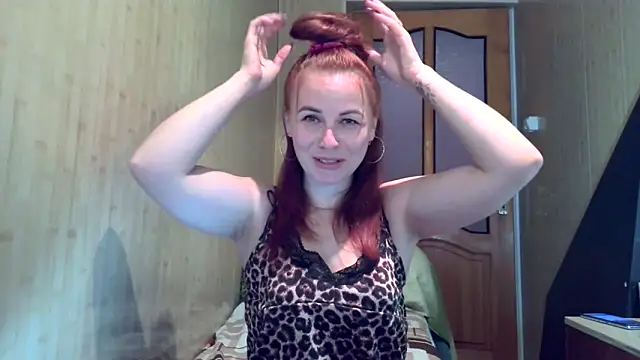 Snapshot of Kisa26311 chatting on September 21, 10:28 am Kisa26311 online show from September 21, 10:28 am