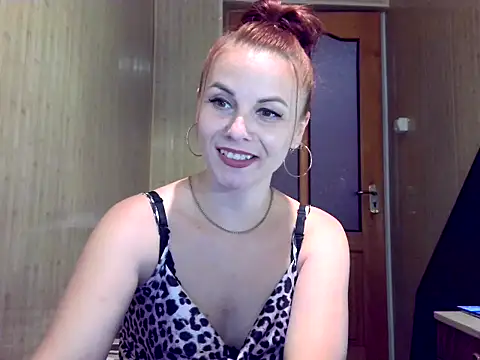 Snapshot of Kisa26311 chatting on September 28, 10:20 am Kisa26311 online show from September 28, 10:20 am