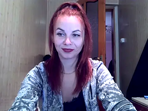 Snapshot of Kisa26311 chatting on October 10, 8:24 am Kisa26311 online show from October 10, 8:24 am