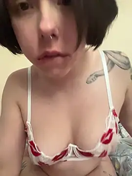 Snapshot of Kitty5348 chatting on March 21, 2:09 pm Kitty5348 online show from March 21, 2:09 pm