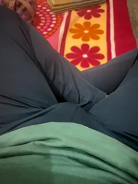 Rupkumarmaleforfun online show from December 17, 3:07 pm