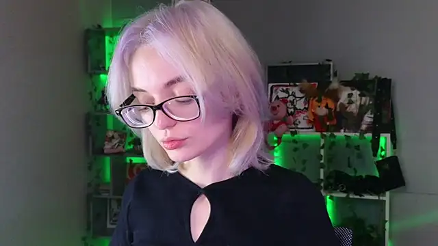 ShizukaBlanche online show from September 25, 3:43 am