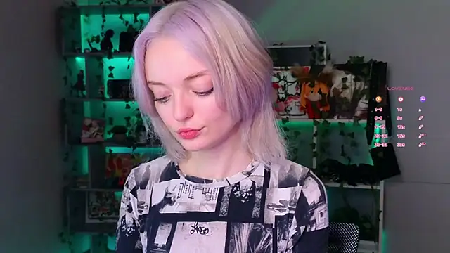 ShizukaBlanche online show from September 26, 3:10 am