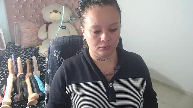 Snapshot of patty_squirt_ chatting on January 17, 3:00 am patty squirt online show from January 17, 3:00 am