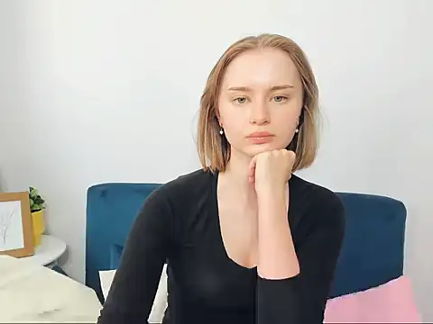 GraceTeenX online show from September 13, 2:17 pm