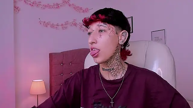 Luci Rose online show from March 4, 4:35 pm