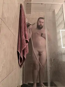 Snapshot of Ole_Plus chatting on March 30, 8:26 am Ole Plus online show from March 30, 8:26 am