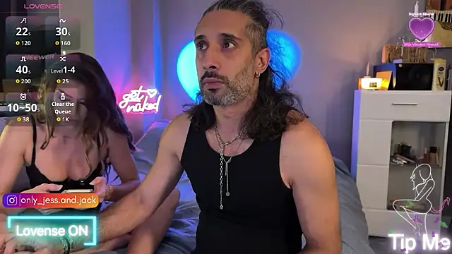 Secret Lovers1 online show from March 28, 9:47 pm