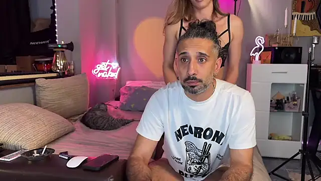 Secret Lovers1 online show from April 3, 8:07 pm