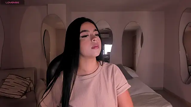 NataliaGaret online show from May 10, 11:37 am