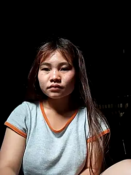 EllyBaby20 online show from May 4, 11:56 pm
