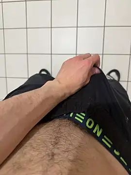 Dicksxd online show from April 11, 9:52 pm