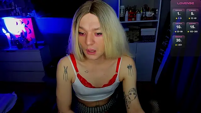 Kkkylie online show from April 1, 2:56 am