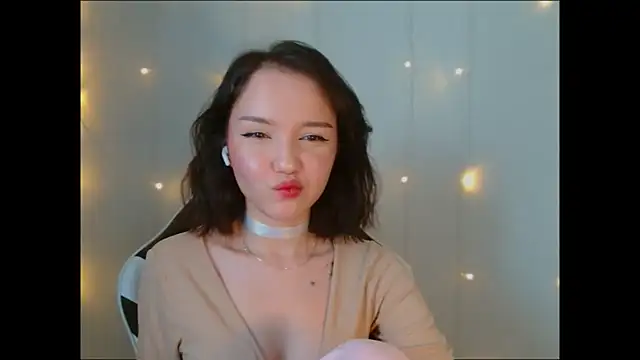 DemiWildcat online show from September 19, 12:17 pm