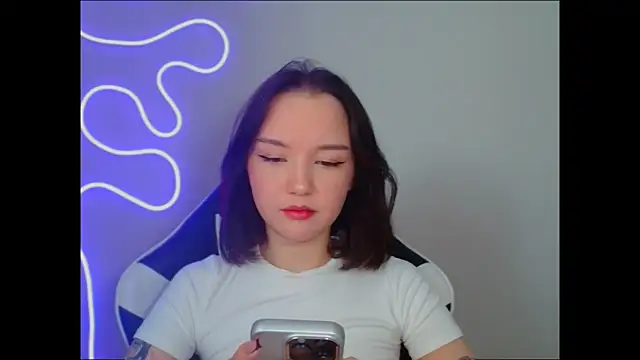 DemiWildcat online show from September 24, 11:13 am