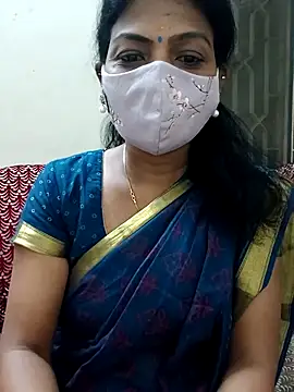 Snapshot of Rithya27 chatting on September 25, 6:00 pm Rithya27 online show from September 25, 6:00 pm