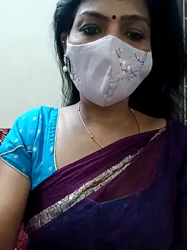 Snapshot of Rithya27 chatting on October 3, 6:27 pm Rithya27 online show from October 3, 6:27 pm