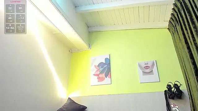 Snapshot of AtheneaArbelaez_ chatting on September 30, 12:43 pm AtheneaArbelaez online show from September 30, 12:43 pm