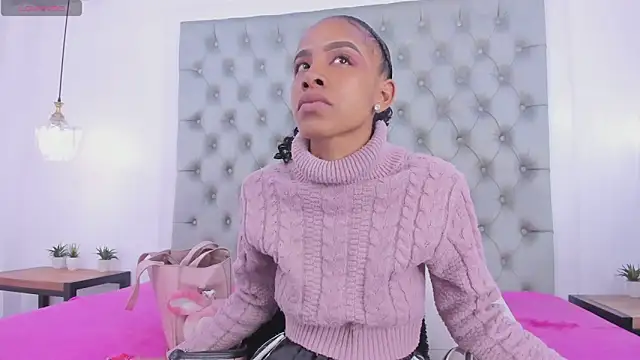 aaliyah beller online show from October 27, 8:35 pm