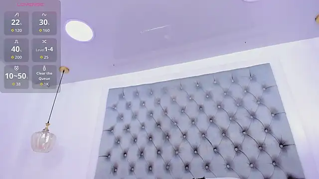 aaliyah beller online show from November 1, 8:22 pm