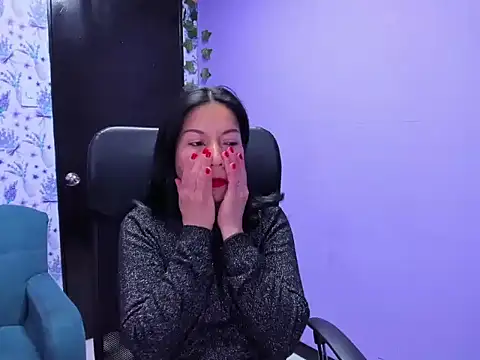 Megan Collinss  online show from October 14, 2:18 pm