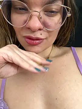 Snapshot of Pribaixinha chatting on October 11, 3:06 am Pribaixinha online show from October 11, 3:06 am