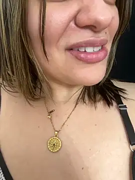 Snapshot of Pribaixinha chatting on October 13, 6:13 am Pribaixinha online show from October 13, 6:13 am