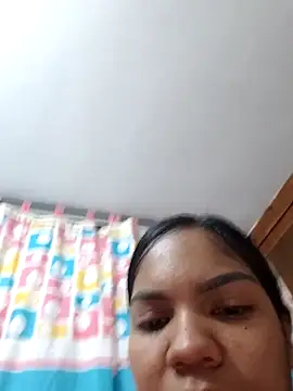 Snapshot of CloeeHills_ chatting on November 1, 12:07 pm CloeeHills  online show from November 1, 12:07 pm