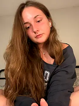 MadilynX777 online show from October 1, 11:55 pm