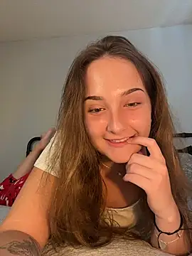 MadilynX777 online show from October 23, 9:35 pm