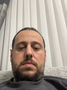 Snapshot of paleron34 chatting on February 9, 9:52 pm paleron34 online show from February 9, 9:52 pm