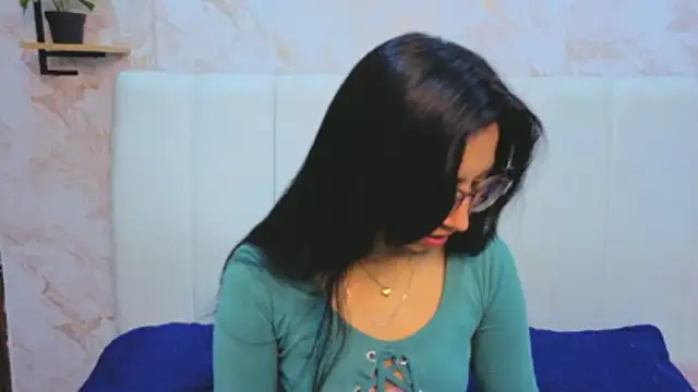 VioletxBloom online show from November 12, 7:46 pm