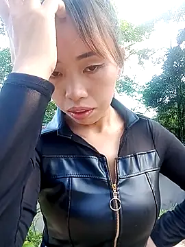 Snapshot of sulove_xx chatting on September 19, 12:12 am sulove xx online show from September 19, 12:12 am