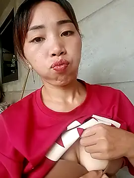 Snapshot of sulove_xx chatting on September 23, 12:57 am sulove xx online show from September 23, 12:57 am