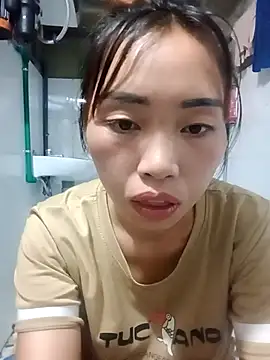 Snapshot of sulove_xx chatting on October 3, 11:35 pm sulove xx online show from October 3, 11:35 pm