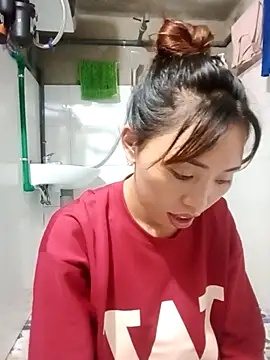 Snapshot of sulove_xx chatting on October 7, 4:42 am sulove xx online show from October 7, 4:42 am