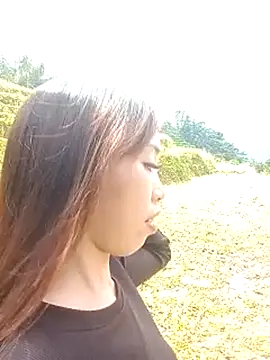 Snapshot of sulove_xx chatting on October 9, 5:16 am sulove xx online show from October 9, 5:16 am